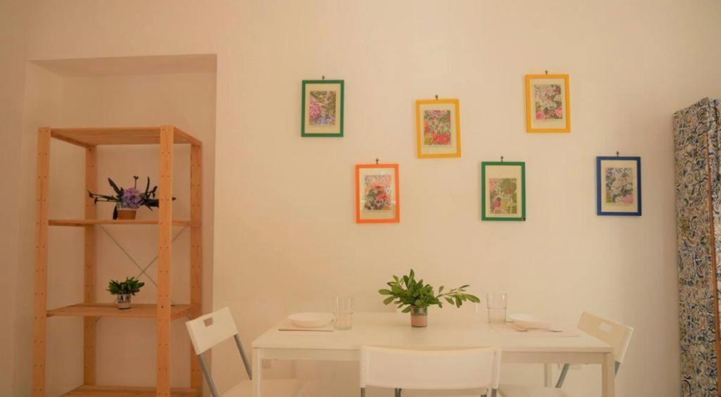 House With Garden And Parking Space In Mergellina Napoli Ngoại thất bức ảnh